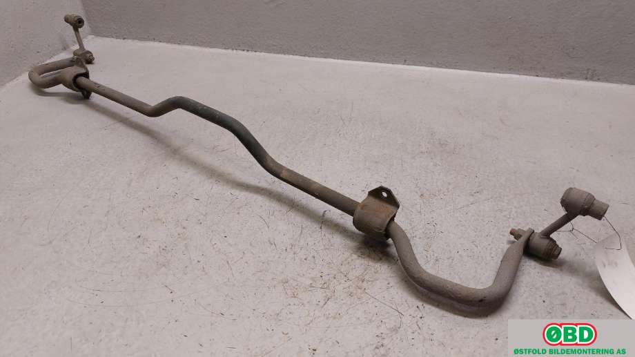 Stabilisatorstag bak til Mercedes A-Klasse 2012-2018 (W176) (W176) (MERCEDES|A 246 320 23 11|A 246 320 43 11|)