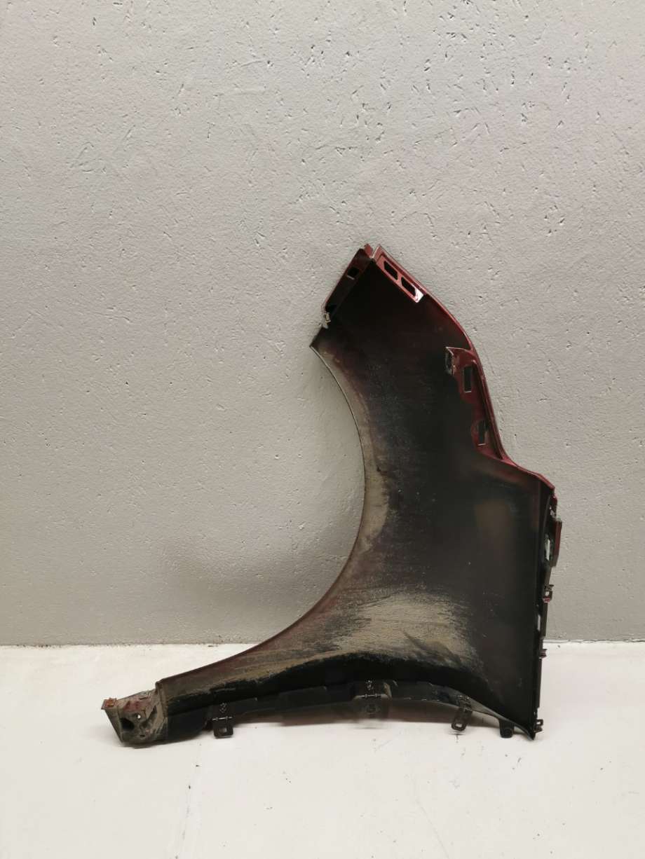 Skjerm høyre foran til Renault Scenic 2016-2019 (Type IV)  (RENAULT|631009903R|)
