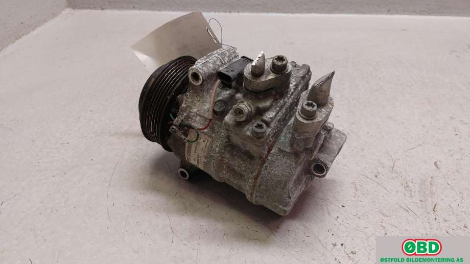 Aircondition kompressor til Mercedes C-Klasse 2014-2018 (Fase 1) (W205) (W205) (MERCEDES|A 003 230 69 11|A 000 830 30 02|0008304400)