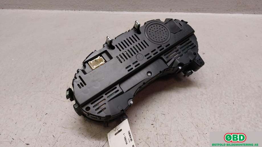 Instrumentpanel til Mercedes GLA 2014-2020 (X156) (X156) (MERCEDES|A 156 900 47 04||1569004704)