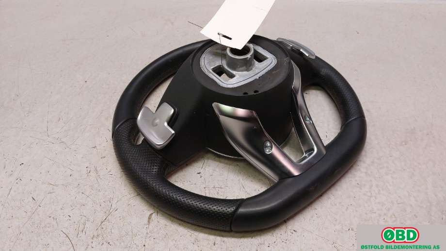 Ratt til Mercedes GLA 2014-2020 (X156) (X156) (MERCEDES|A 000 460 63 12|)