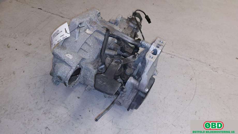 Girkasse manuell 6-trinn til VW Golf VI 2008-2012  (VOLKSWAGEN|0A4 300 046 L|)