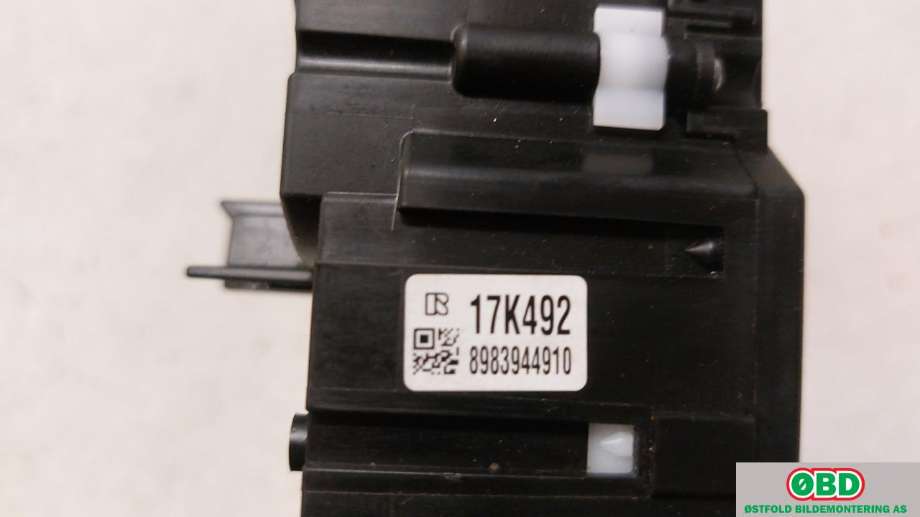 Bryter combi til Isuzu D-Max 2021-->> (Type III)  (ISUZU||8983944910)