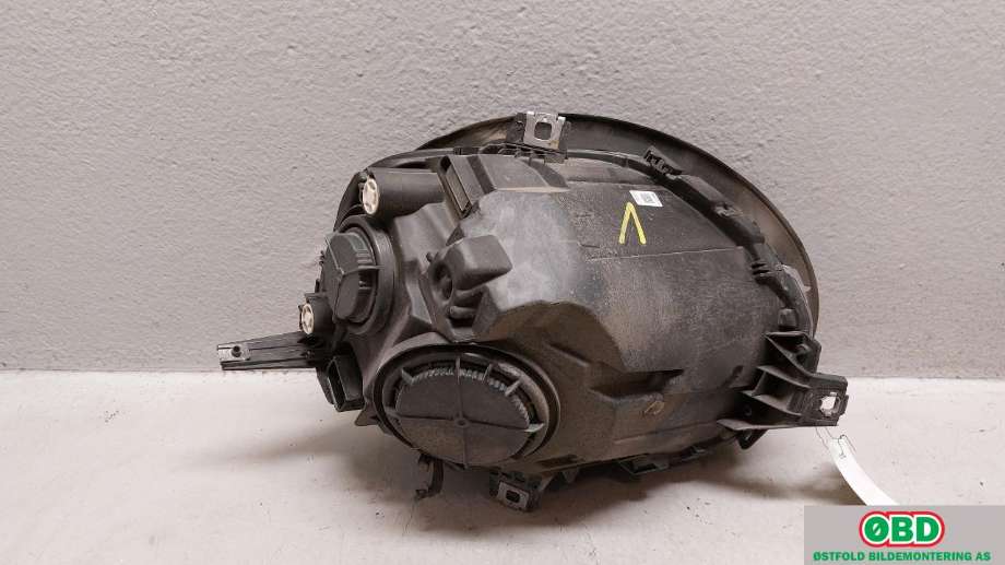 Frontlykt venstre halogen til Mini One/Cooper 2014-->> (F54-57) (F54-57) (MINI|63 11 7 401 601||63117401601)