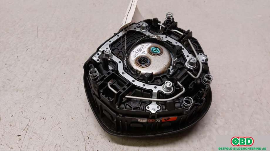 Airbag rattpute til Toyota C-HR 2016-->>  (TOYOTA|45130F4030C0|)