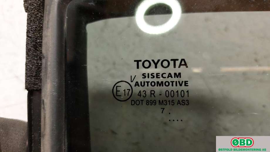 Diverse deler til Toyota C-HR 2016-->> (TOYOTA|68123F4020|)