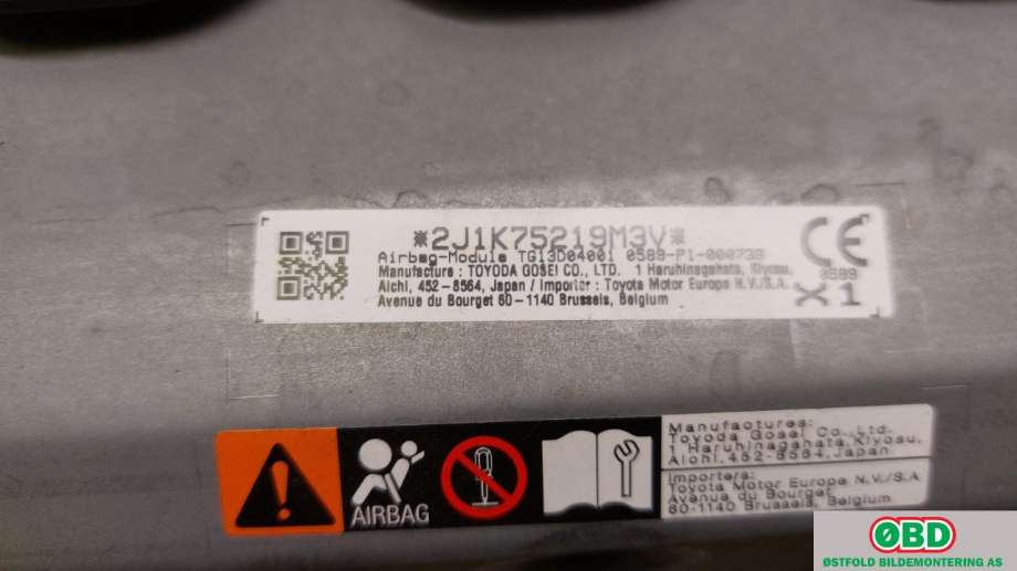 Airbag kne til Toyota C-HR 2016-->>  (TOYOTA|73901F4010|)