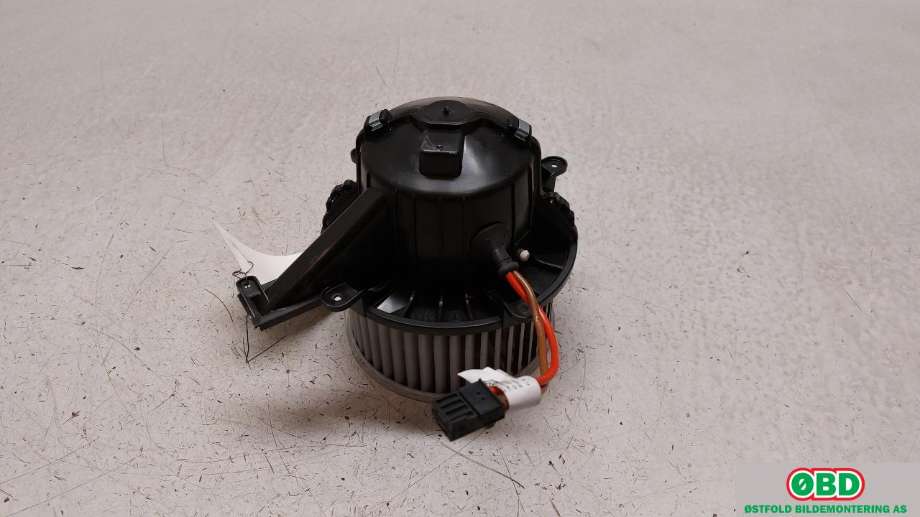 Varmeapparat motor til Mercedes Vito 2014-->> (W447) (W447) (MERCEDES|A 000 830 47 01|)