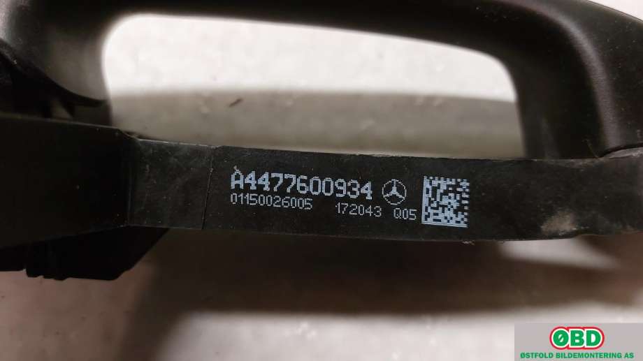 Dørhåndtak utv høyre bak til Mercedes Vito 2014-->> (W447) (W447) (MERCEDES|A 447 760 01 59|A 447 760 09 34|4477600934)