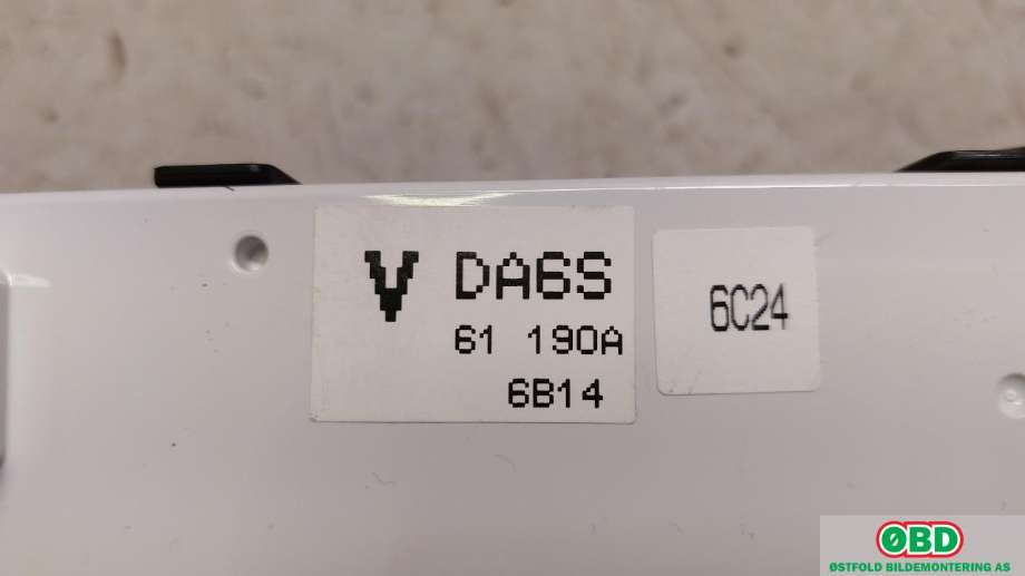 Varmeapparat betjening til Mazda CX-3 2015-2022  (MAZDA|DD2F-61-190|)