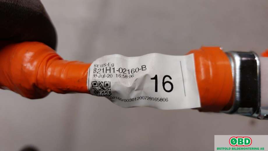 Kabel høy volt (HV) hybrid til Toyota Corolla 2019-->>  (TOYOTA|821H102160B|)