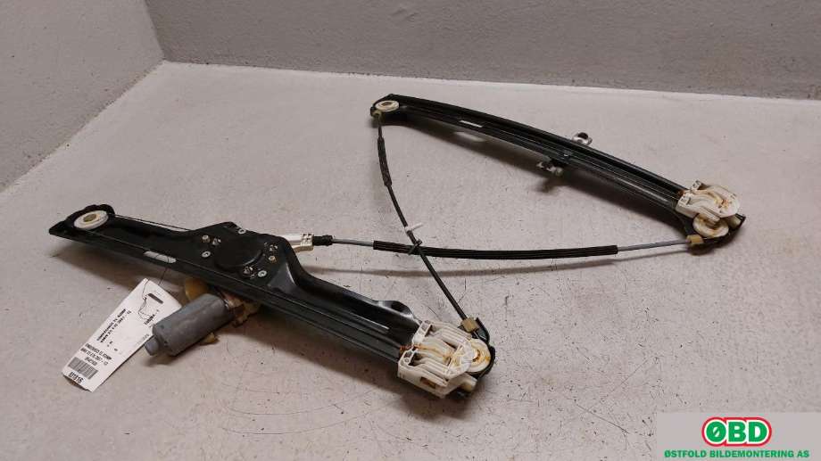 Ruteheis høyre foran til BMW X5 2007-2013 (E70) (E70) (BMW|51 33 7 166 380|67 62 7 267 692|)