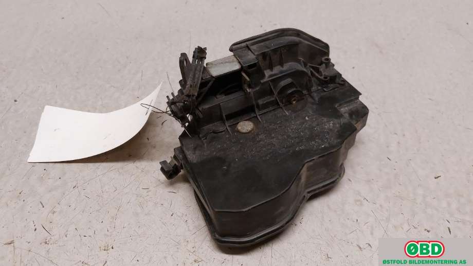 Låsekasse høyre foran til BMW X5 2007-2013 (E70) (E70) (BMW|51 21 7 276 668|)