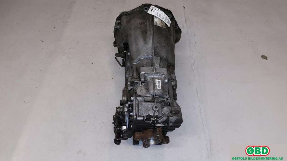 Girkasse manuell 6-trinn til VW Crafter 2011-2016 (Type I, Fase 2)  (VOLKSWAGEN|0CB 300 040 M|)