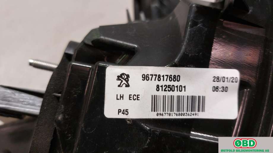 Baklykt venstre til Peugeot 308 2013-2021 (Type II)  (PEUGEOT|96 778 176 80||9677817680)