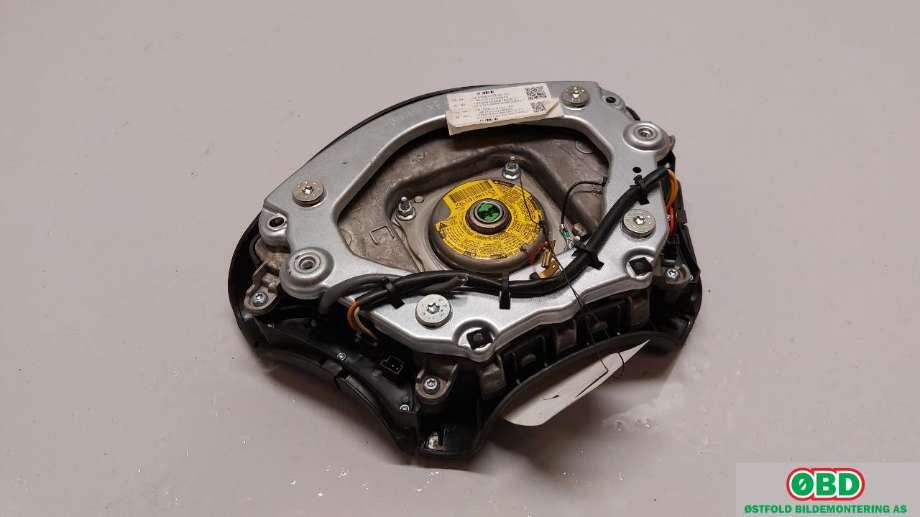Diverse deler til VW Crafter 2011-2016 (Type I, Fase 2) (VOLKSWAGEN|2E0 880 202 E|)
