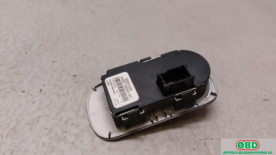 Bryter lys til Land Rover Discovery 2009-2017 (Type IV) (LAND-ROVER|LR010876||AH2213A024AC)