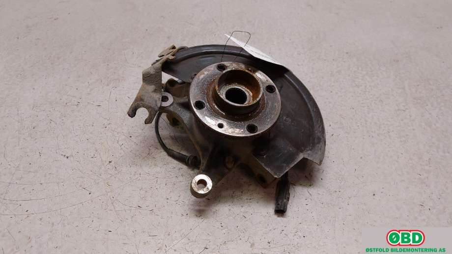 Hjulspindel venstre foran til Renault Captur 2013-2020 (Type I)  (RENAULT|400159304R|)