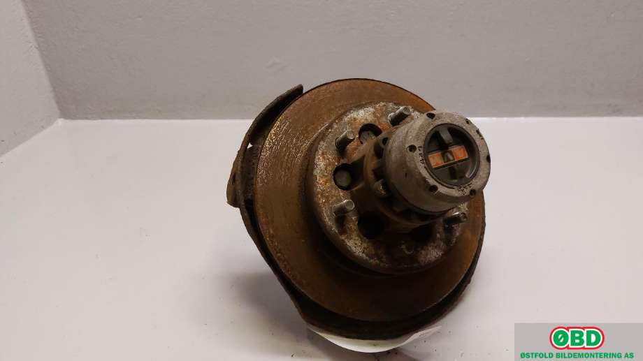 Hjulspindel venstre foran til SsangYong Rexton 2004-2006 (Fase 2) (Y200) (Y200) (SSANGYONG|)