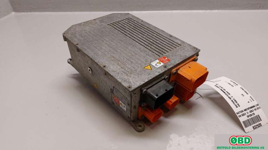 Batterilader (OBC - On Board Charger) til VW e-Golf 2017-2020 (Fase 2) (VOLKSWAGEN|5QE 915 681 N||5QE915681B)