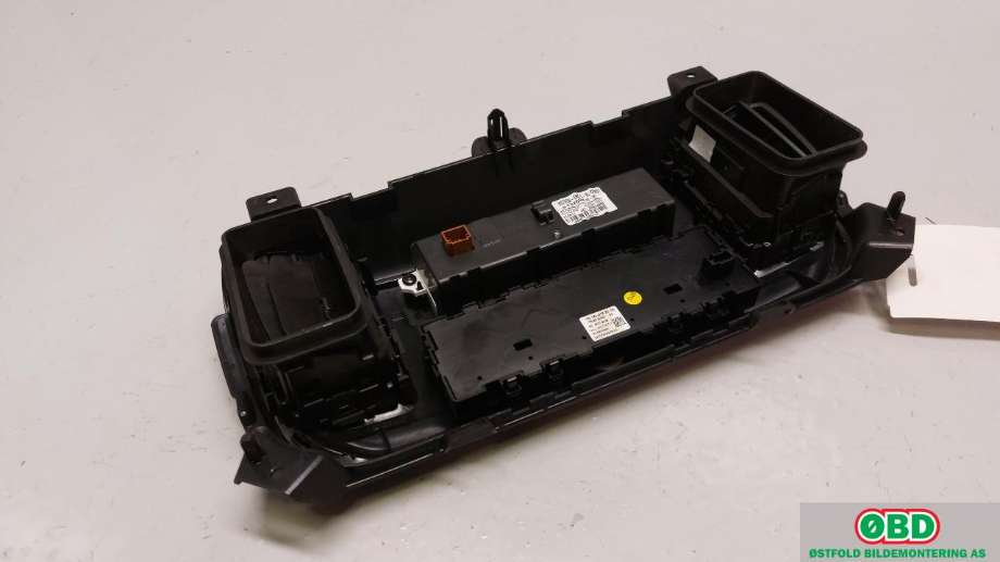 Bilstereo til Toyota Proace 2016-->> (Type II)  (TOYOTA||9813759880|98120819ZD)