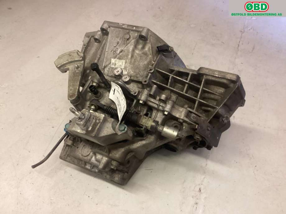 Girkasse manuell 6-trinn til Nissan X-Trail 2014-2022 (T32) (T32) (NISSAN|320104BR7D|)