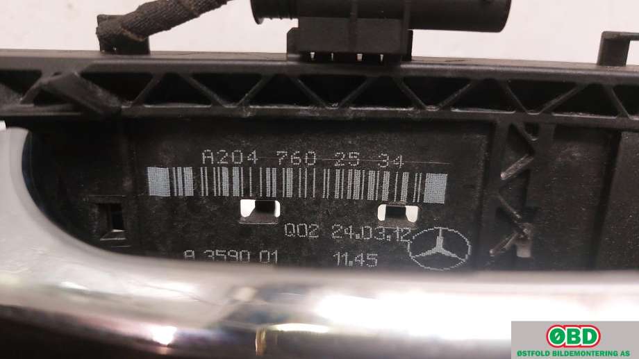 Dørhåndtak utv venstre bak til Mercedes CLS 2011-2017 (C218) (C218) (MERCEDES|A 204 760 13 70|A 204 760 25 34|2047602534)