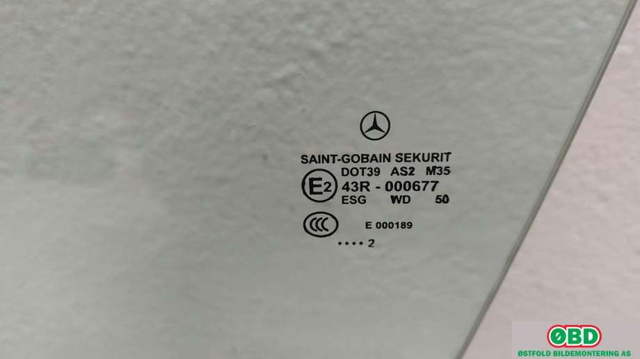 Siderute venstre foran til Mercedes CLS 2011-2017 (C218) (C218) (MERCEDES|A 218 725 01 10|)