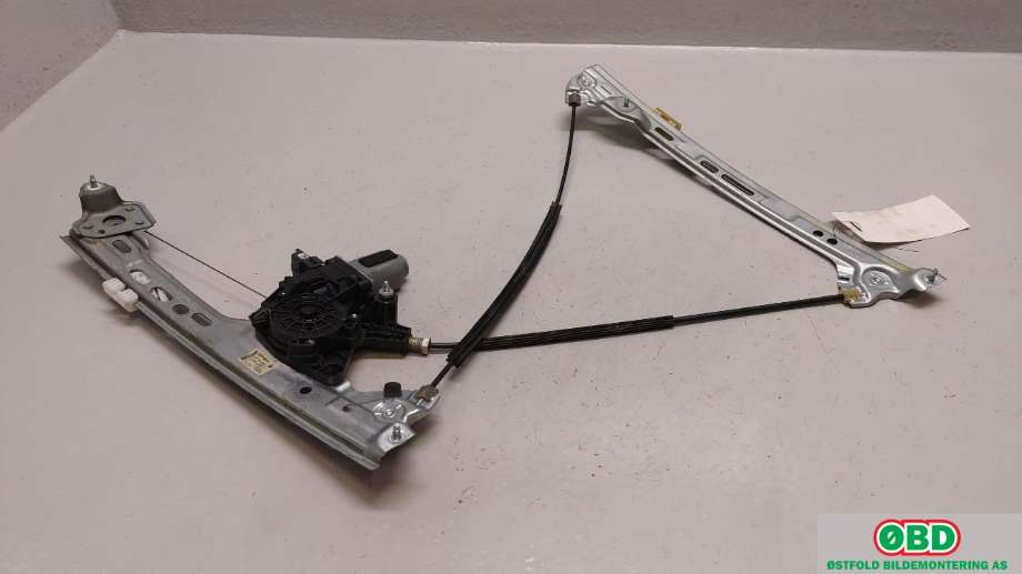 Ruteheis venstre foran til Renault Megane 2016-->> Type IV (RENAULT|807215959R|)