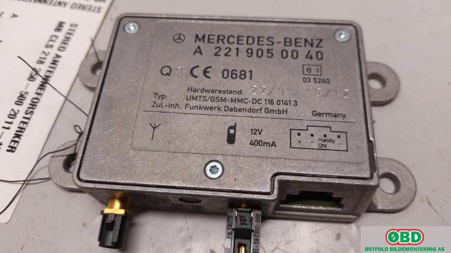 Antenne forsterker til Mercedes CLS 2011-2017 (C218) (C218) (MERCEDES|A 221 905 00 40||2219050040)