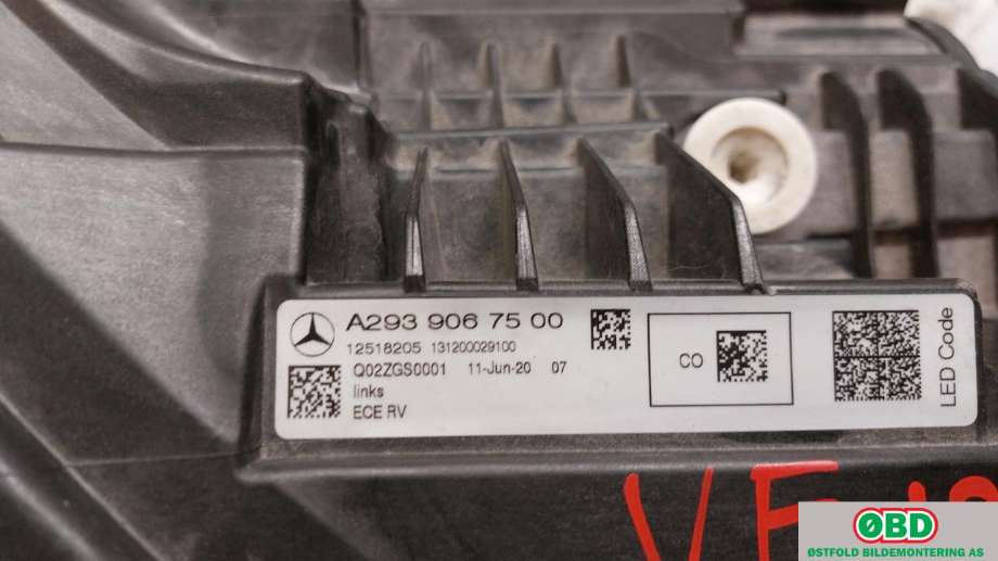 Frontlykt venstre halogen til Mercedes EQC 2019-->>  (|2939067500)