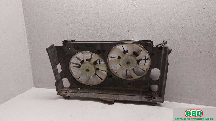 Kjølevifte til Toyota Prius +7 2012-2020 (Type III) (stasjonsvogn) (stasjonsvogn) (TOYOTA|1671137040|1636137010|1636137020)
