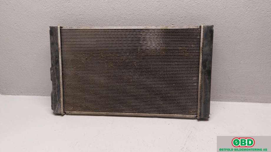 Radiator (automat gir) til Toyota Prius +7 2012-2020 (Type III) (stasjonsvogn) (stasjonsvogn) (TOYOTA|1640037260|)