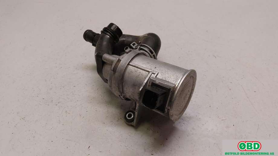 Vannpumpe til Mercedes GLC 2015-2022 (X253) (X253) (MERCEDES|A 274 200 27 00||2742002700)