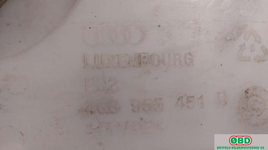 Spylertank til Audi A7 2010-2014 (Type I, Fase 1)  (AUDI|4G8 955 453 D|4G8 955 453 F|)