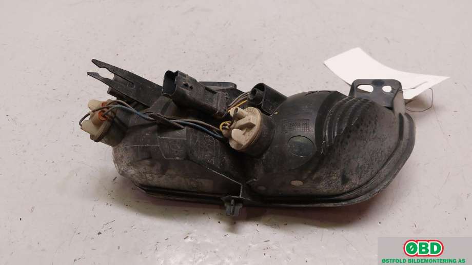 Baklykt fra støtfanger til Citroën C4, Picasso 2013-2018 (Type II)  (CITROEN|96 761 228 80|)