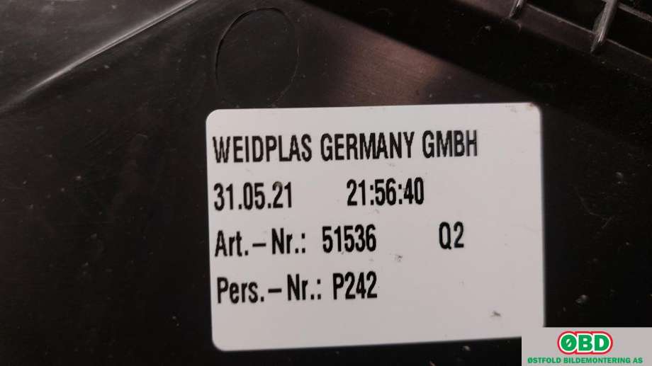 Deksel til Mercedes GLC 2015-2022 (X253) (X253) (MERCEDES|A 253 830 68 01|)
