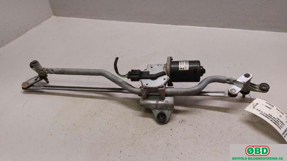 Viskermotor frontrute til VW Transporter / Caravelle 2015-2019 (T6) (T6) (VOLKSWAGEN|7E1 955 113 D|7H1 955 603 A|)