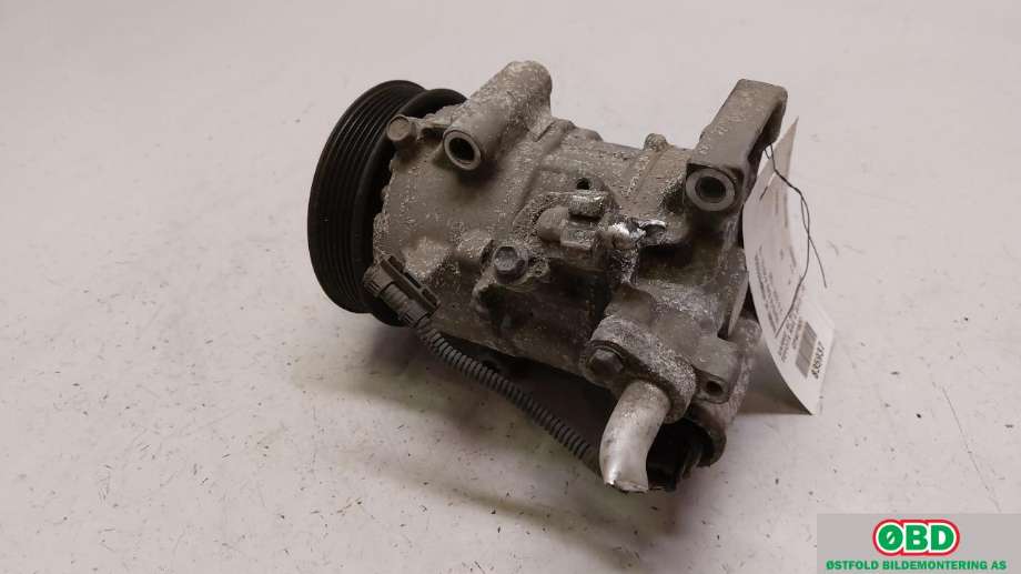 Aircondition kompressor til Toyota RAV4 2013-2015 (Type IV, Fase 1) (TOYOTA|8831042511|4472807932|)