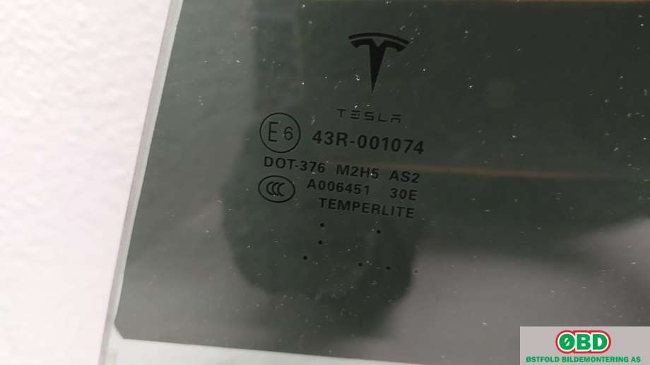 Siderute venstre bak til Tesla Model S 2013-2016 (Fase 1)  (TESLA|6006335-00-B|)
