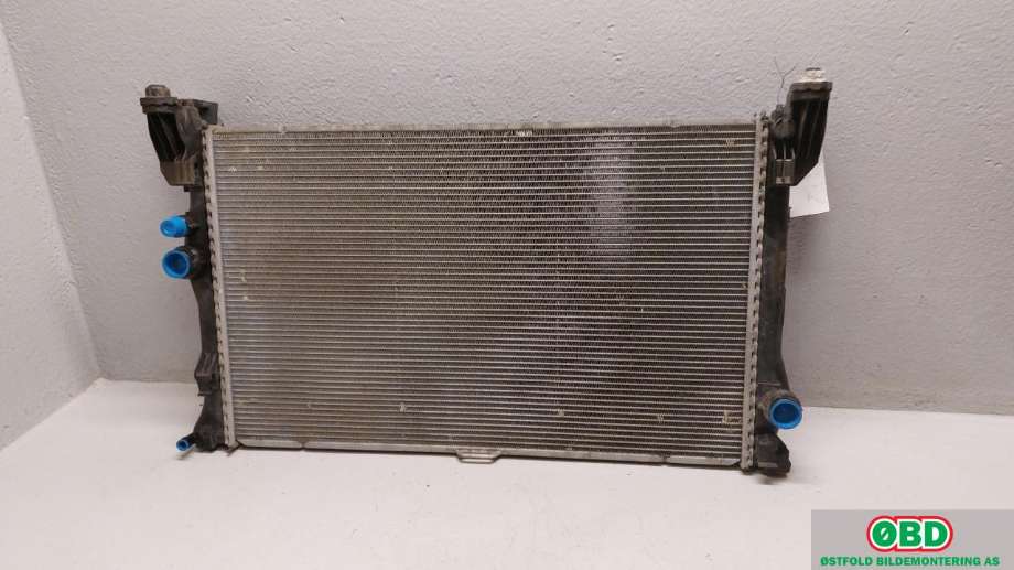 Radiator (automat gir) til Mercedes Vito 2014-->> (W447) (W447) (MERCEDES|A 447 501 00 01|)