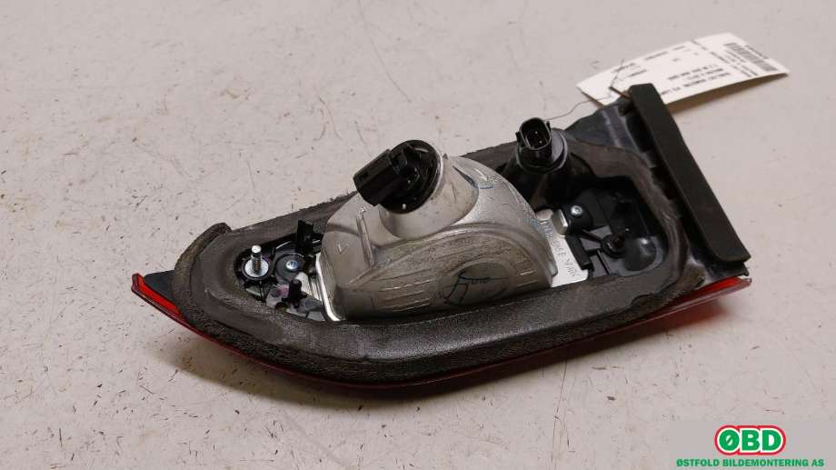 Baklykt venstre indre til Mazda 6 2013-2015 (Type III, Fase 1)  (MAZDA|GHK2-51-3G0A|)