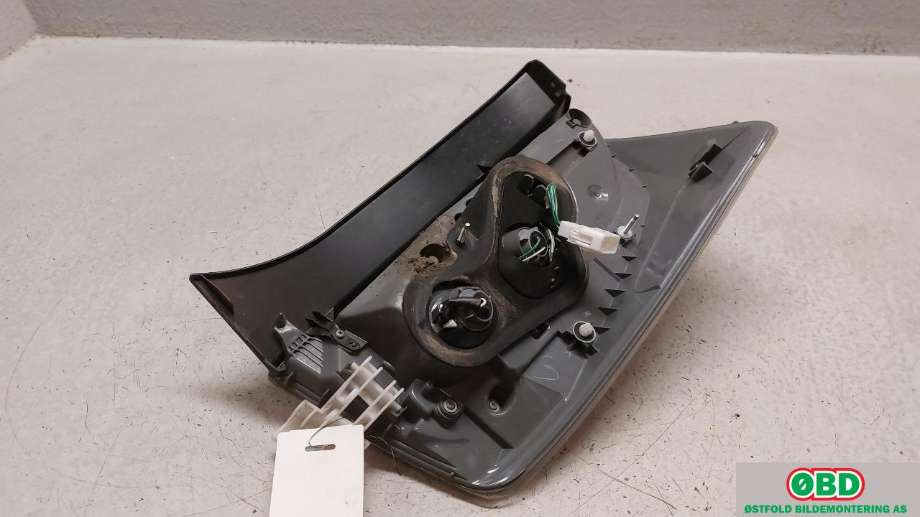 Baklykt venstre til Toyota Prius 2009-2016 (Type III) (COMBI) (COMBI) (TOYOTA|8156147180|)