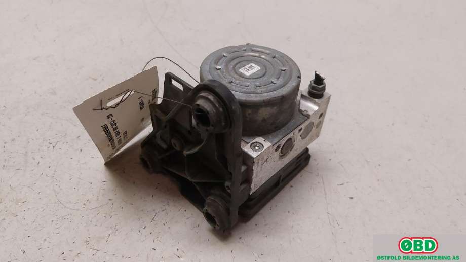 ABS sentral til VW Golf VII 2012-2017 (Fase 1)  (VOLKSWAGEN|5Q0 614 517 AA||5Q0614517AA)