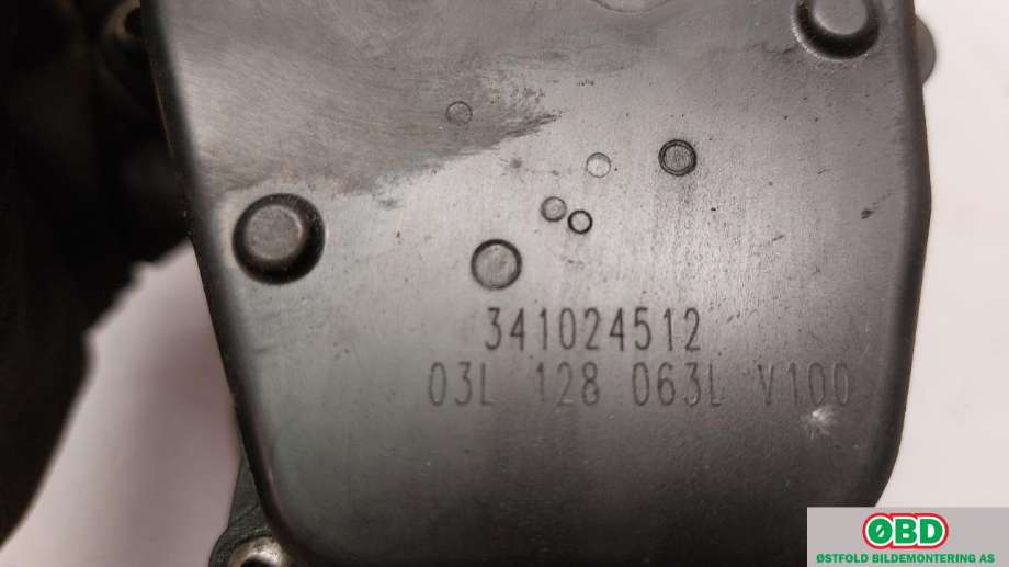 Spjeldhus til VW Touran 2010-2015 (Type I, Fase 3)  (VOLKSWAGEN|03L 128 063 AD|)