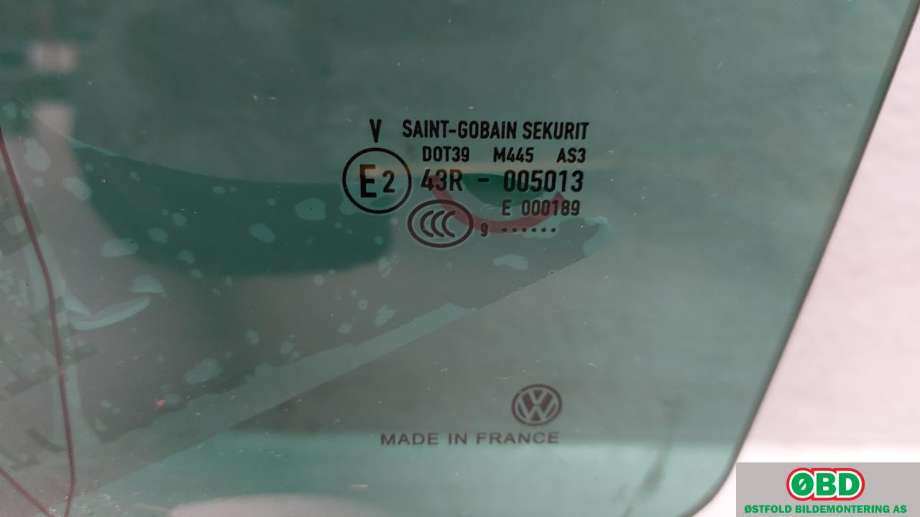 Siderute venstre bak til VW Touareg 2010-2018 (Type II)  (VOLKSWAGEN|7P6 845 025 A|)