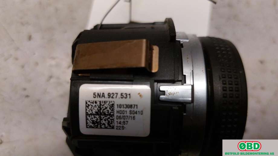 Bryter diverse til VW Tiguan 2016-2020 (Type II, Fase 1)  (VOLKSWAGEN|5NA 927 531||5NA927531)