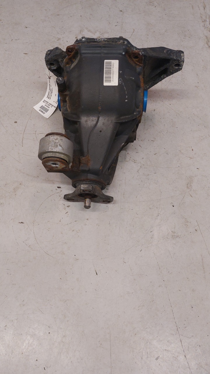 Kardang klokke bak til Mercedes E-Klasse 2009-2013 (Fase 1) (W212) (W212) (MERCEDES|A 204 350 04 14|)