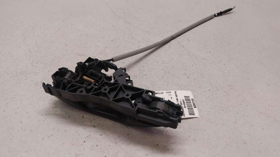 Dørhåndtak utv høyre foran til VW Caddy 2020-->> (Type IV) (7T0 837 886 D|2K7 837 206|)