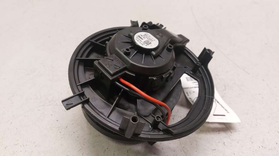 Varmeapparat motor til VW Caddy 2020-->> (Type IV)  (5WB 819 015 A||5Q1819021E)